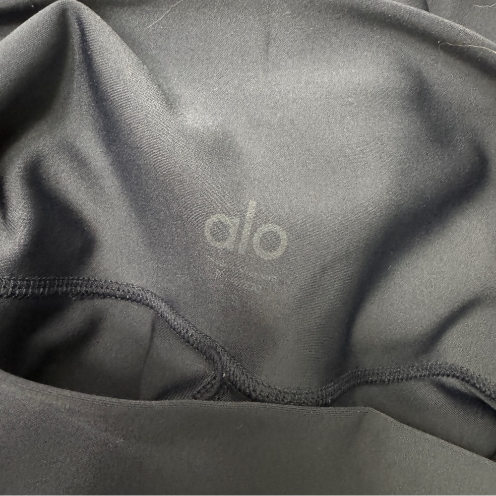 ALO Yoga Navy Leggings - Picture 3 of 4